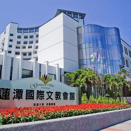 Garden Villa Kaohsiung Bagian luar foto