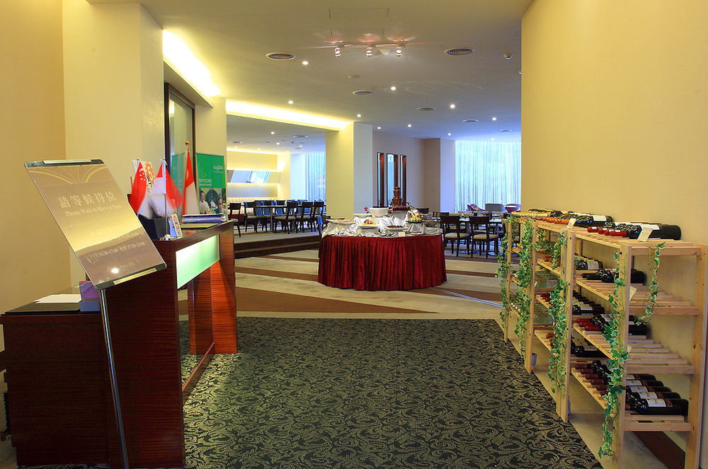 Garden Villa Kaohsiung Bagian luar foto